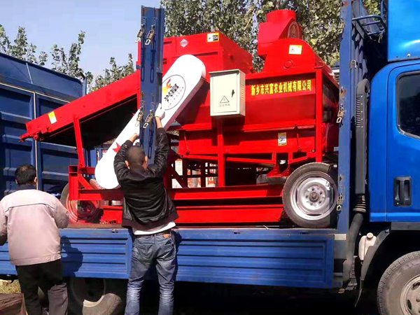 發(fā)貨現(xiàn)場(chǎng) 發(fā)貨現(xiàn)場(chǎng)