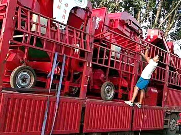 發(fā)貨現(xiàn)場(chǎng) 發(fā)貨現(xiàn)場(chǎng)